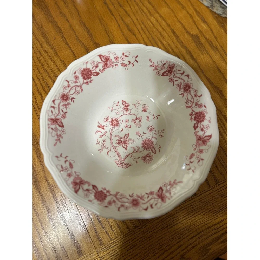 Hankook Pink Floral Chintz Scalloped Ceramic Soup Serving Bowl 9.0 Inch Korea